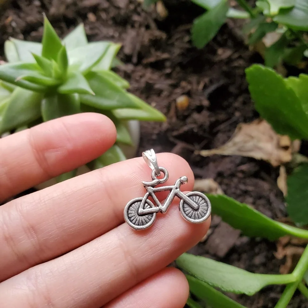 New Silver Bicycle Pendant